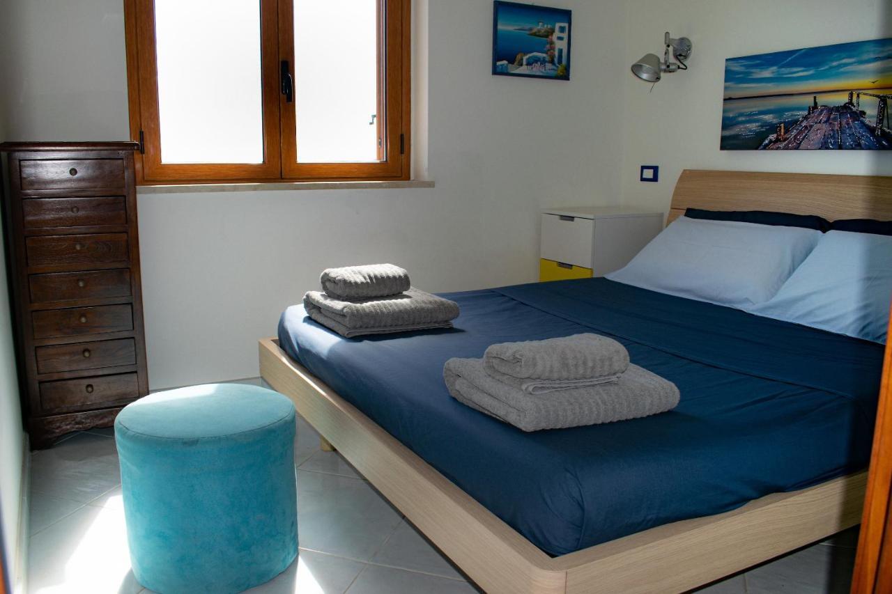 Beach House Acquamarina Летояни Екстериор снимка